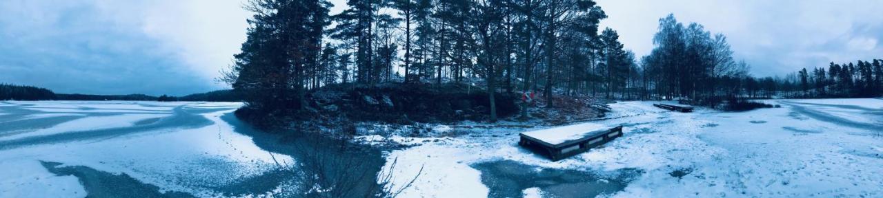 Chalet Holmen Uddevalla Exterior photo